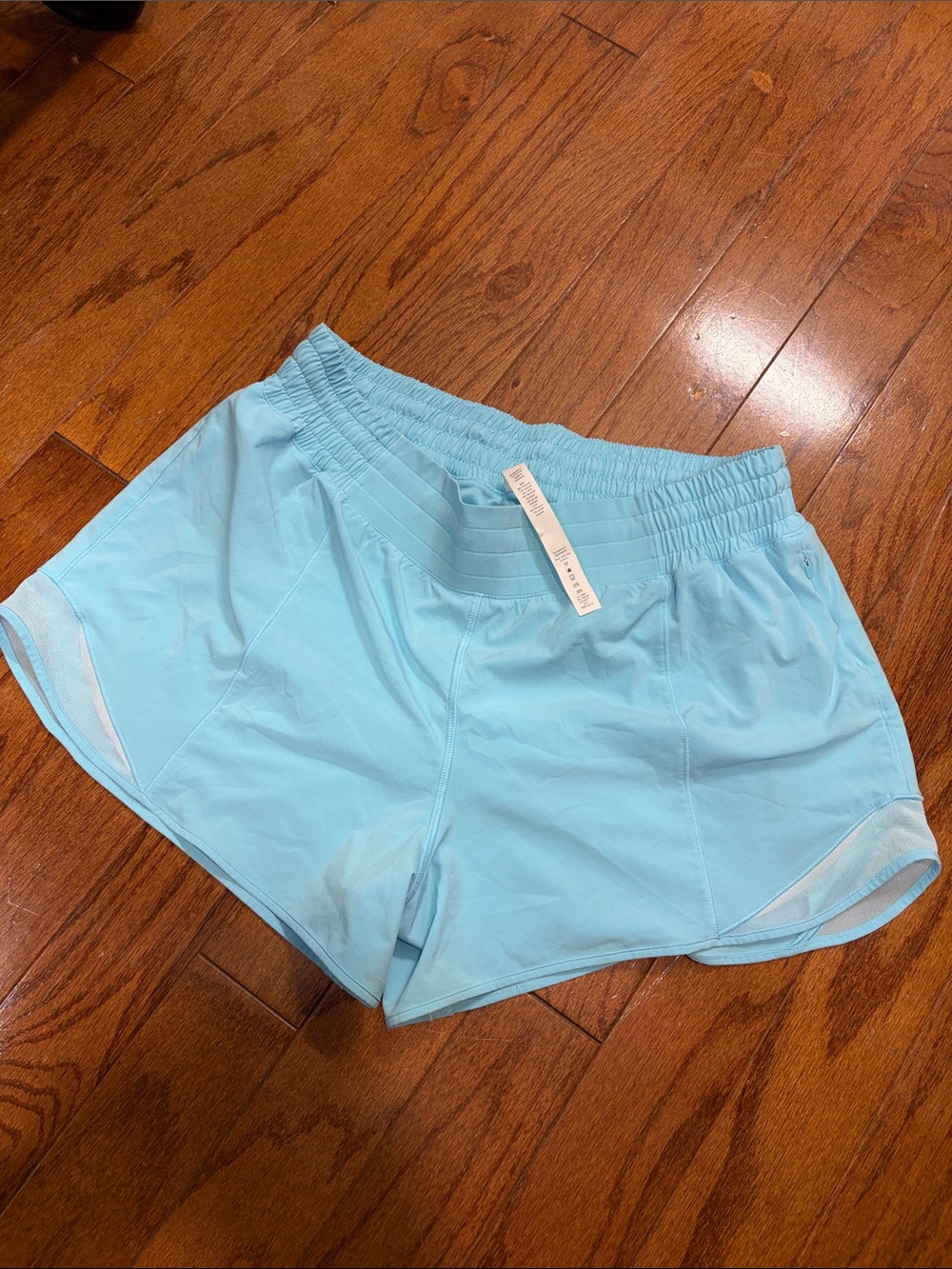 138. Lululemon Hotty Hot High-Rise Lined Short 4" Blue Chill size 12 - Picture 12 of 12